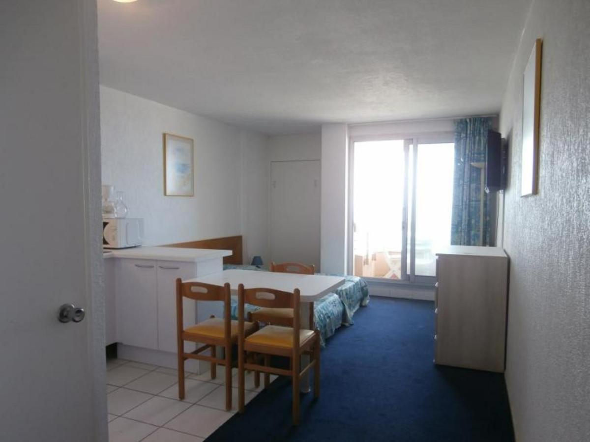 Studio Avec Piscine Face A La Mer A - Fr-1-3-430 * Biarriz
